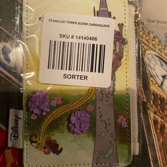 Disney tangled cardholder - Picture 1 of 2
